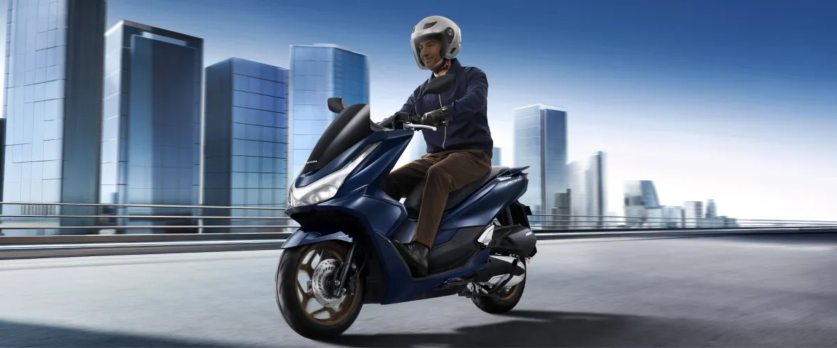 Honda PCX160 foto 2