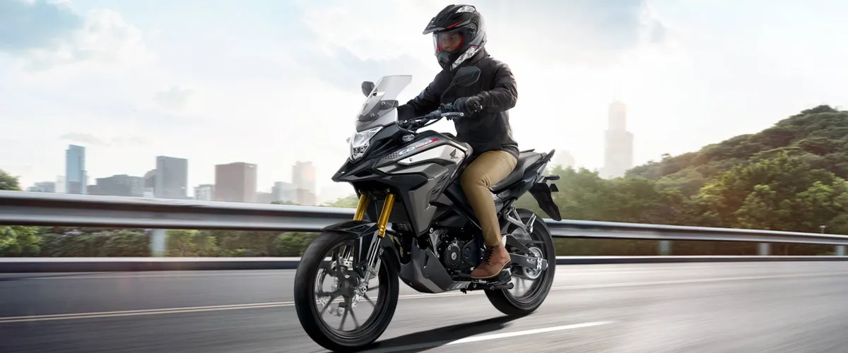 Honda CB150X foto 3